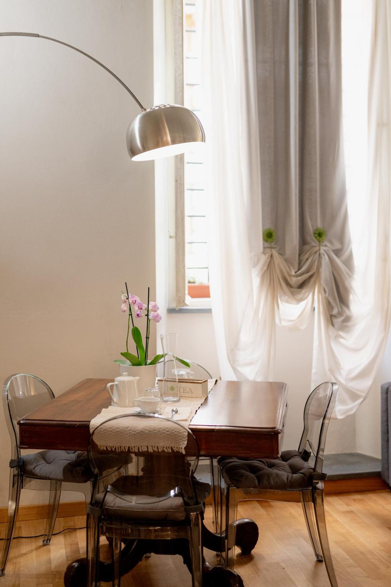 Appartement La Casa Di Cristina à Lucques Extérieur photo