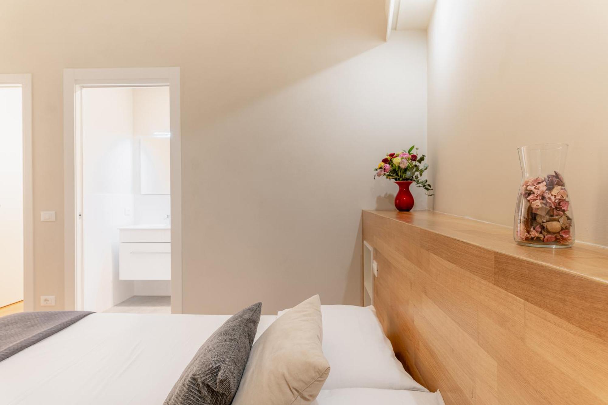 Appartement La Casa Di Cristina à Lucques Extérieur photo